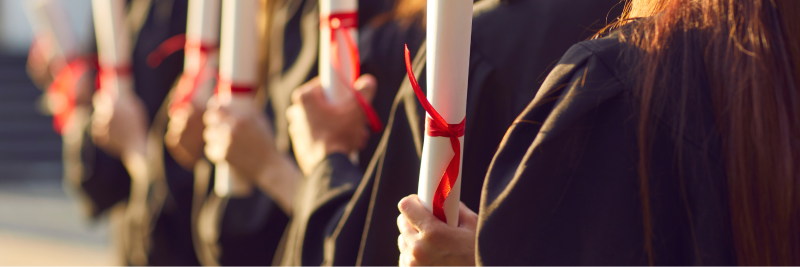 quà tốt nghiệp đại học cho nữ