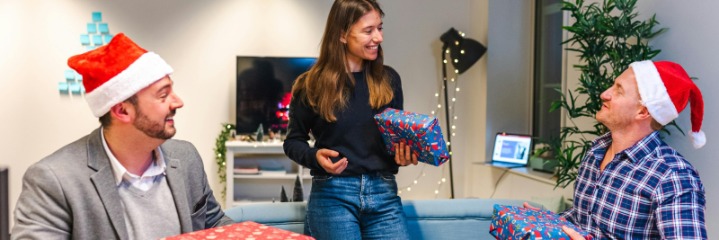 quà tặng chia tay đồng nghiệp