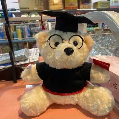 Gấu bông tốt nghiệp